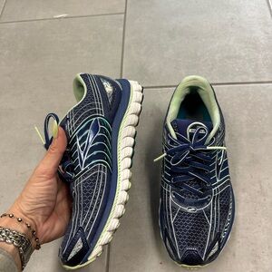 Brooks Glycerin Navy and Lime Performance Running Shoes